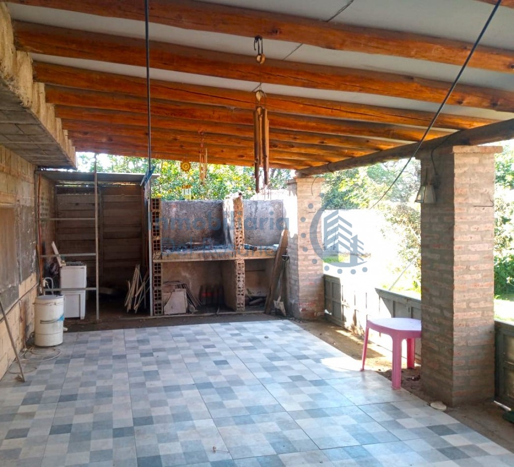 VENDO CASA MAS DEPARTAMENTO - CERRO NORTE