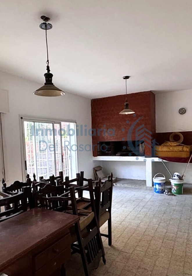 VENDO CASA ZONA CENTRO